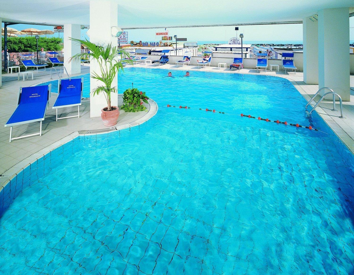 Hotel Negresco Cattolica Luaran gambar