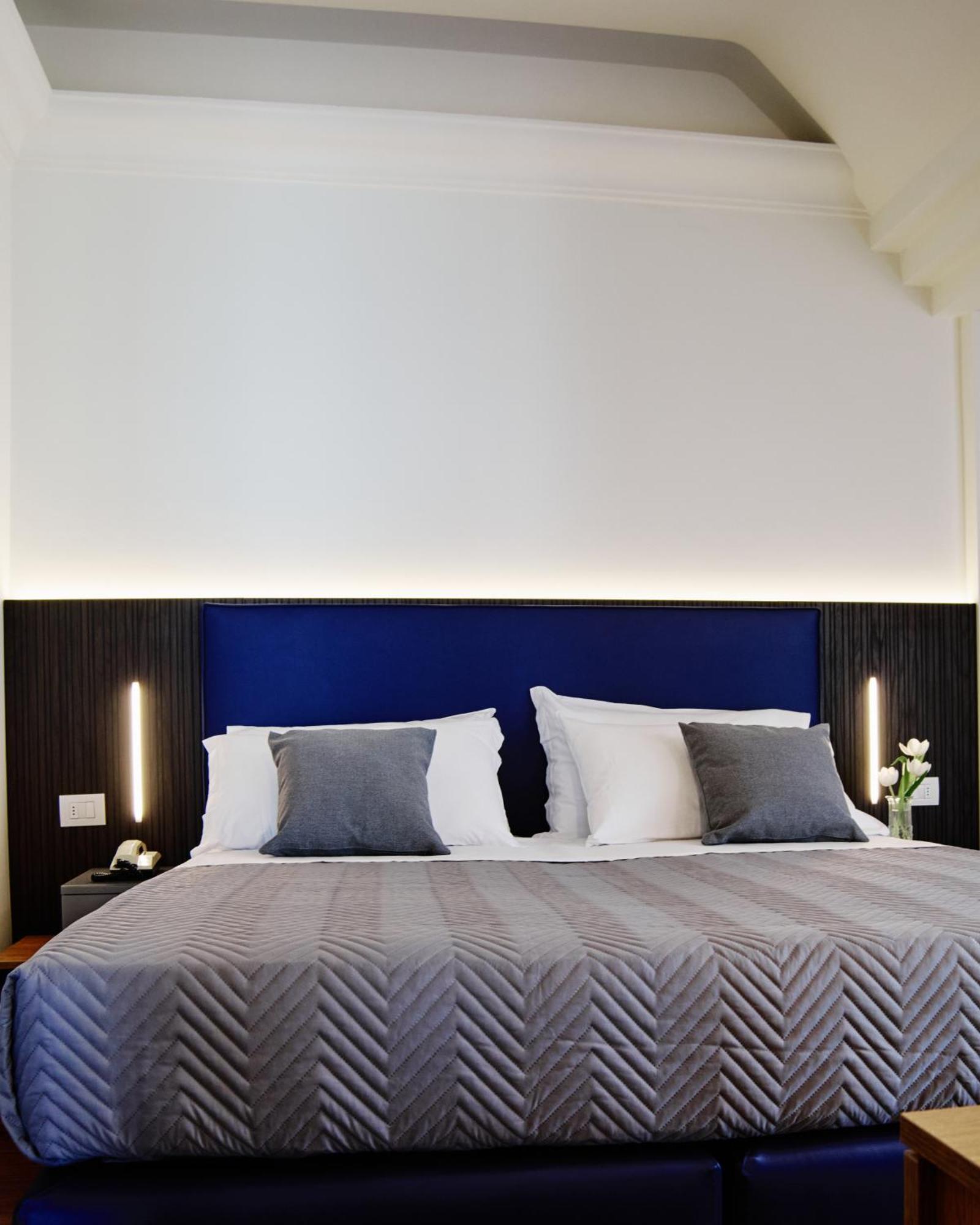 Hotel Negresco Cattolica Luaran gambar